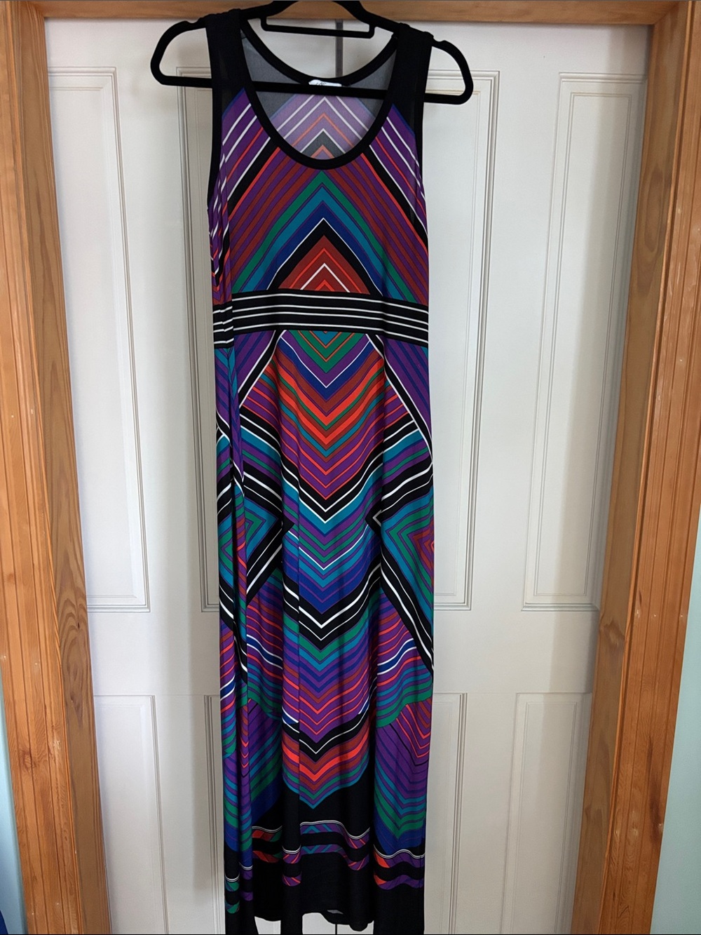 Calvin Klein Sleeveless Chevron Maxi Dress in Purple, Teal, Red, Black Size 12